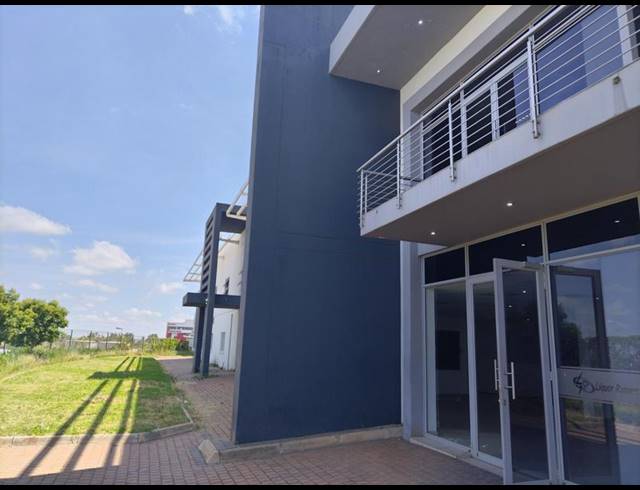 INDUSTRIAL PROPERTY TO RENT IN OLIFANTSFONTEIN